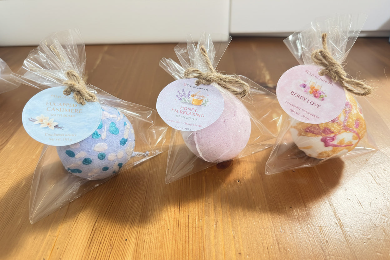 š¤ Vanilla Cashmere Bath Bomb